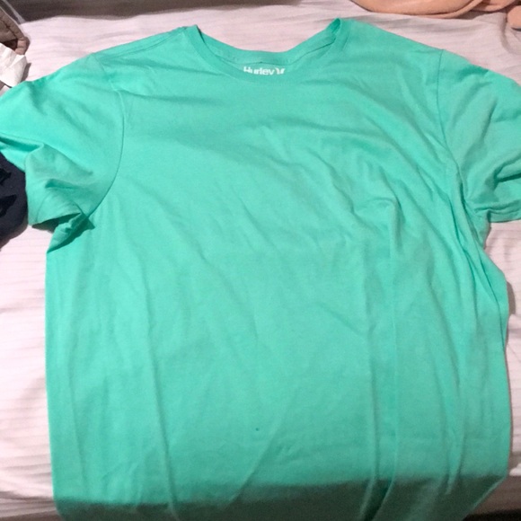 Hurley green shirt - Picture 1 of 2